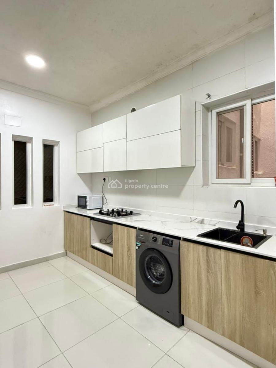 Luxury 2 Bedroom Apartment with Pool, Gym, Snooker, Ikoyi, Lagos, Flat / Apartment Short Let