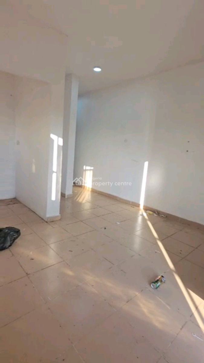 Standard and Space Room Self Contained, Abule Ijesha, Abule Ijesha, Yaba, Lagos, Self Contain (single Rooms) for Rent