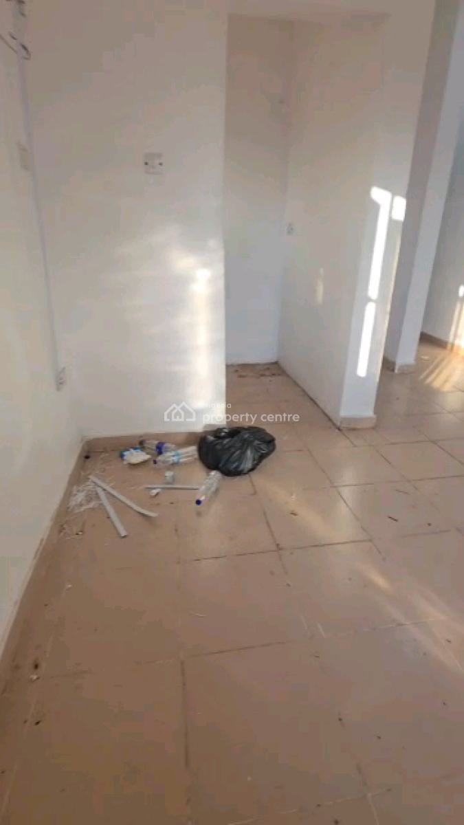 Standard and Space Room Self Contained, Abule Ijesha, Abule Ijesha, Yaba, Lagos, Self Contain (single Rooms) for Rent