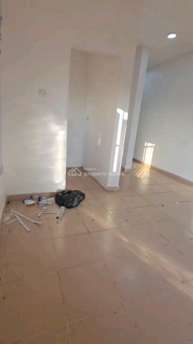 Standard and Space Room Self Contained, Abule Ijesha, Abule Ijesha, Yaba, Lagos, Self Contain (single Rooms) for Rent