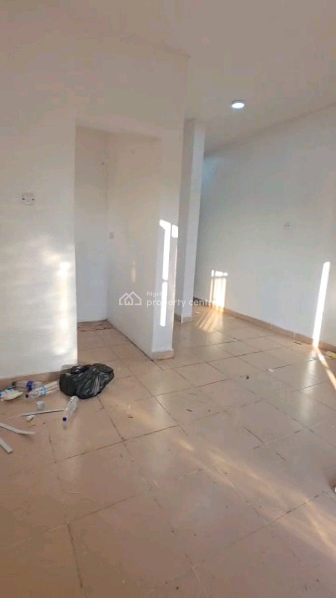 Standard and Space Room Self Contained, Abule Ijesha, Abule Ijesha, Yaba, Lagos, Self Contain (single Rooms) for Rent