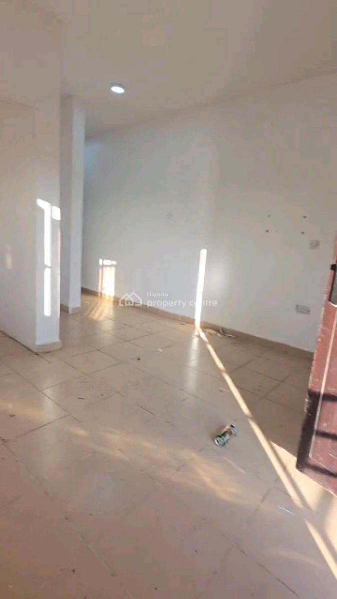 Standard and Space Room Self Contained, Abule Ijesha, Abule Ijesha, Yaba, Lagos, Self Contain (single Rooms) for Rent
