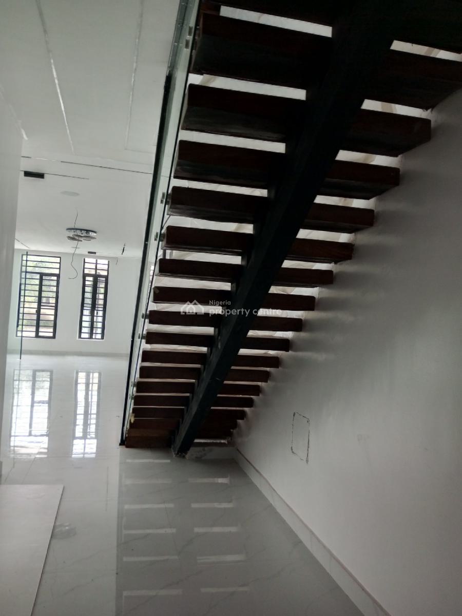 Modern Spacious 5 Bedroom Duplex with Pool and Cinema, Off Admiralty Road, Lekki Phase 1, Lekki, Lagos, Detached Duplex for Sale