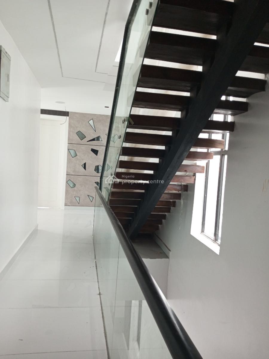 Modern Spacious 5 Bedroom Duplex with Pool and Cinema, Off Admiralty Road, Lekki Phase 1, Lekki, Lagos, Detached Duplex for Sale