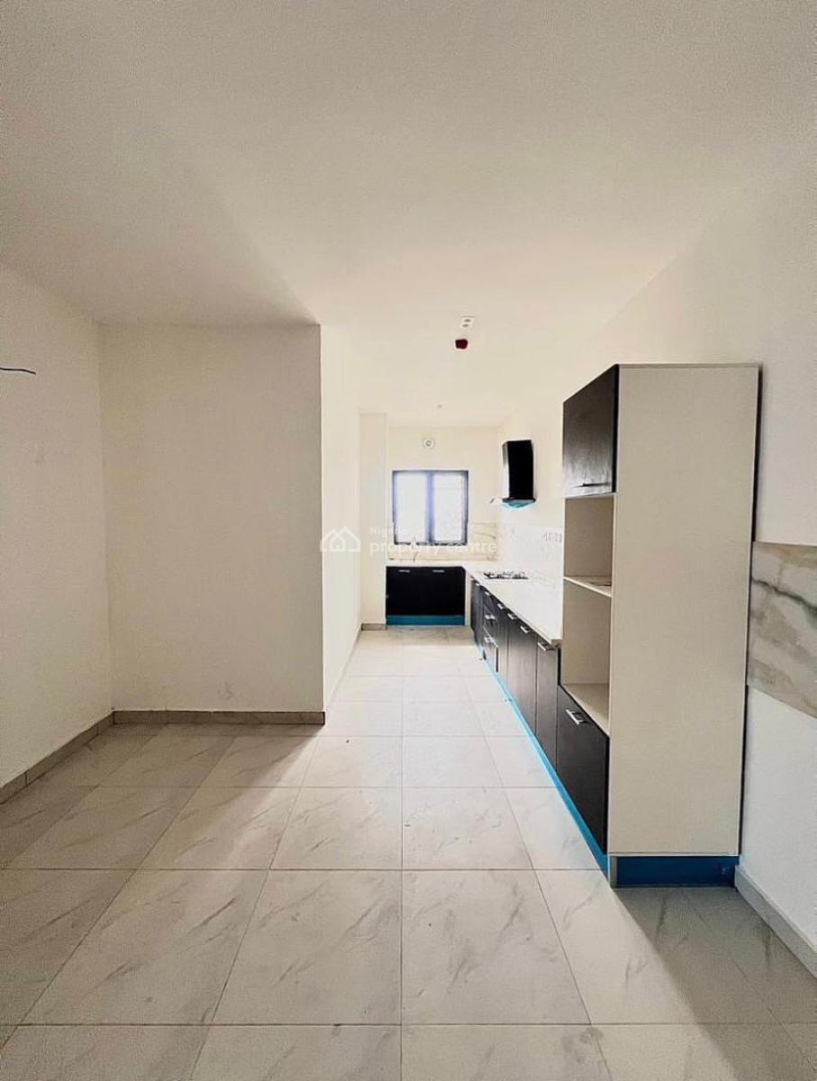 a Brand New 2 Bedroom with Swimming Pool, Elevator, Gym, Bq, Lekki Phase 1, Lekki, Lagos, Flat / Apartment for Rent