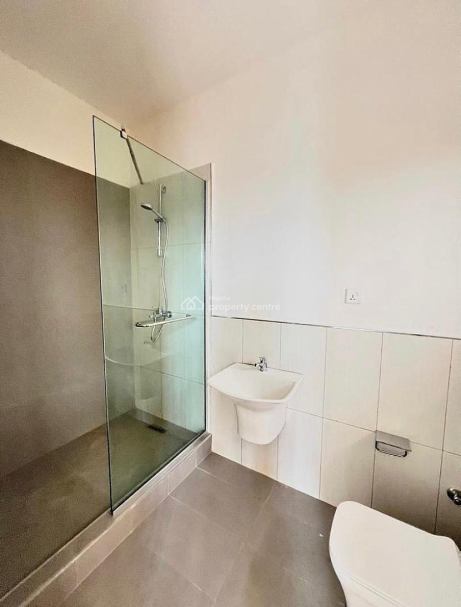 a Brand New 2 Bedroom with Swimming Pool, Elevator, Gym, Bq, Lekki Phase 1, Lekki, Lagos, Flat / Apartment for Rent