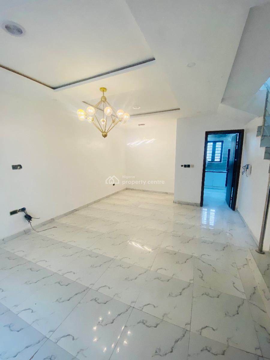 Serviced 4-bedroom Terrace Duplex with Bq, Chevron Drive, Lekki, Lagos, Terraced Duplex for Sale