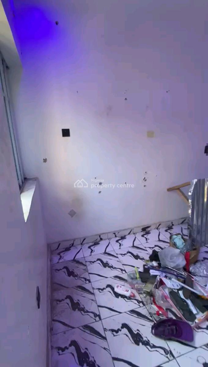 Standard and Executive Self Contained Room, Bakare Dowdu, Gbagada, Lagos, Self Contain (single Rooms) for Rent