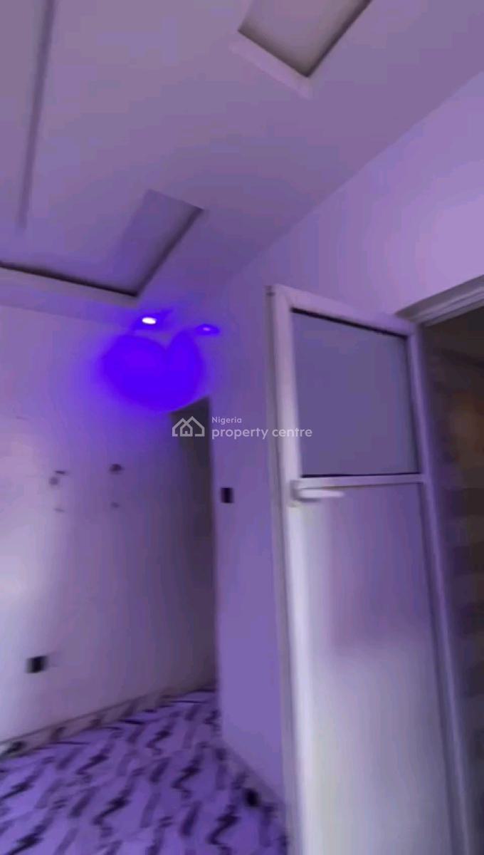 Standard and Executive Self Contained Room, Bakare Dowdu, Gbagada, Lagos, Self Contain (single Rooms) for Rent