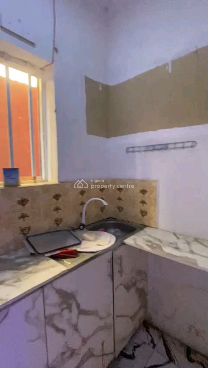 Standard and Executive Self Contained Room, Bakare Dowdu, Gbagada, Lagos, Self Contain (single Rooms) for Rent