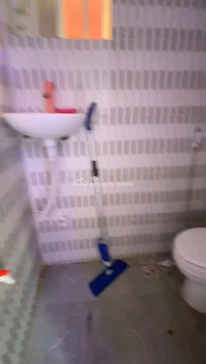 Standard and Executive Self Contained Room, Bakare Dowdu, Gbagada, Lagos, Self Contain (single Rooms) for Rent