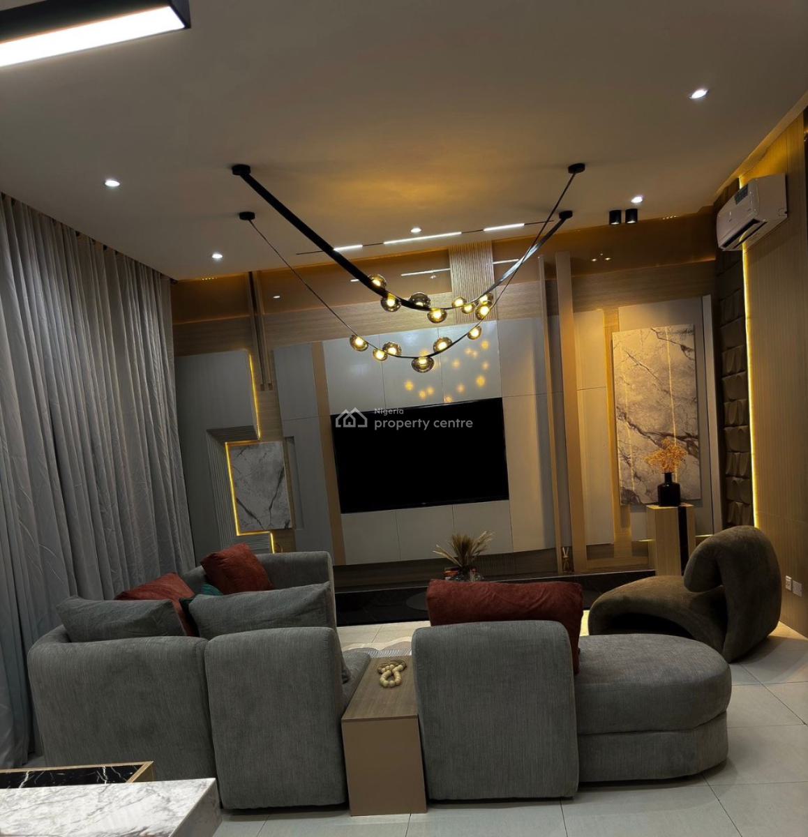 Tastefully Furnished 1 Bedroom with Pool, Gym and Ps5, Lekki Phase 1, Lekki, Lagos, Mini Flat (room and Parlour) Short Let
