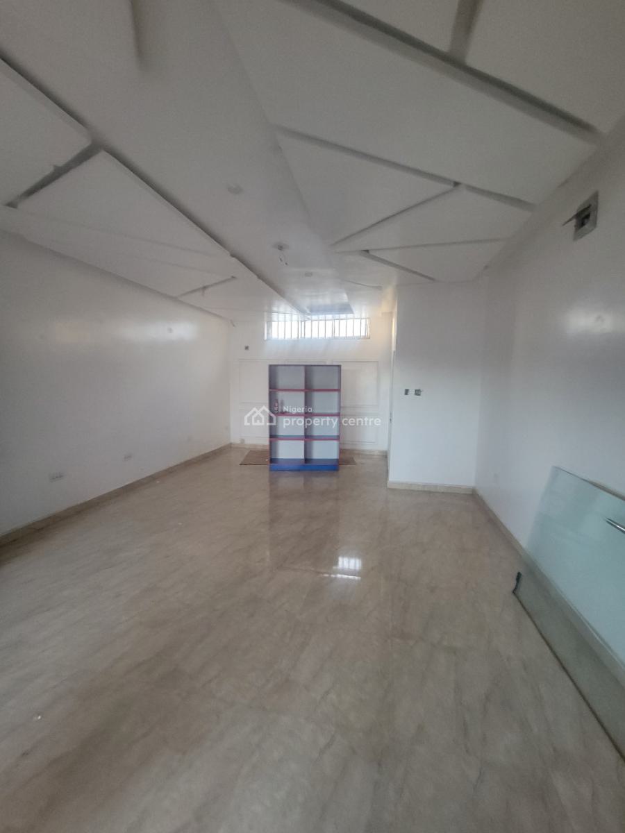 Strategic and Clean Office Space, Gwarinpa, Abuja, Plaza / Complex / Mall for Rent
