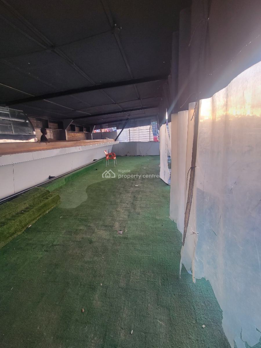 Strategic and Open 68sqm Restaurant/sitout Space, Gwarinpa, Abuja, Restaurant / Bar for Sale