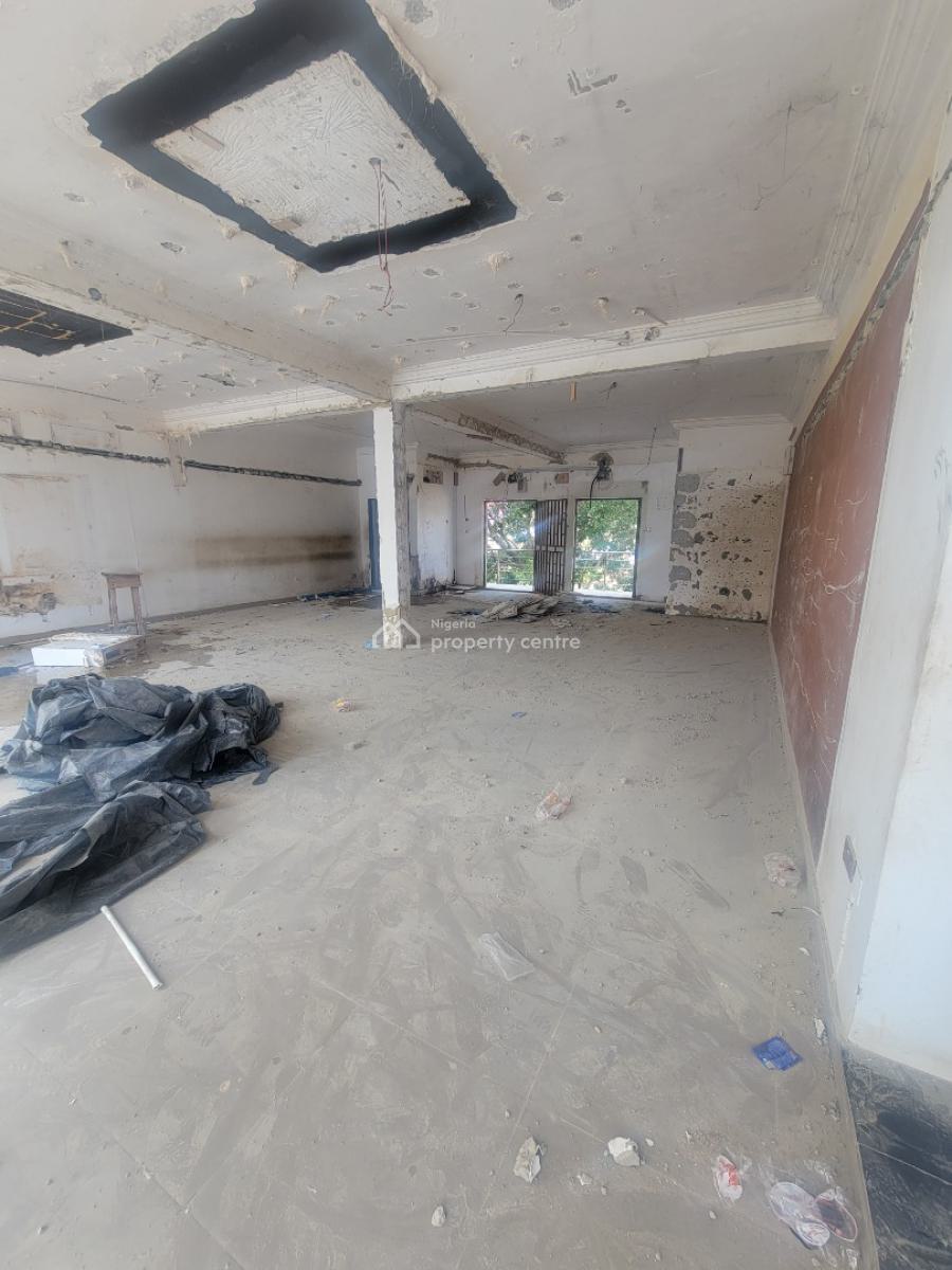 Strategic 115sqm Office/shop Space, Gwarinpa, Abuja, Plaza / Complex / Mall for Rent