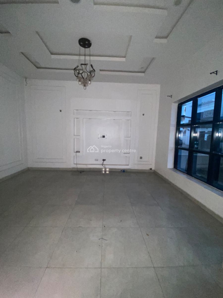 Newly Renovated 4 Bedrooms Semi Detached Duplex with Bq, Ikota Lekki, Ikota, Lekki, Lagos, Semi-detached Duplex for Rent