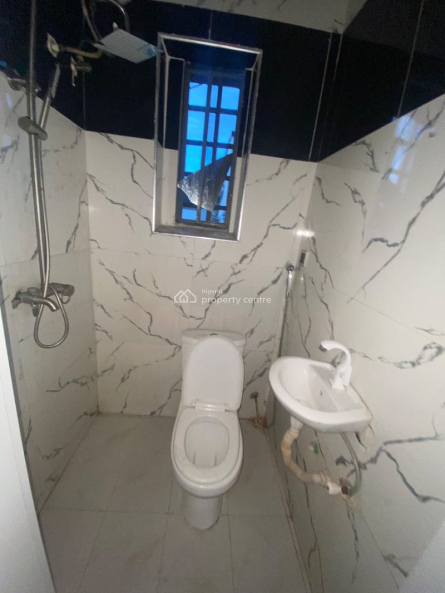 Newly Renovated 4 Bedrooms Semi Detached Duplex with Bq, Ikota Lekki, Ikota, Lekki, Lagos, Semi-detached Duplex for Rent