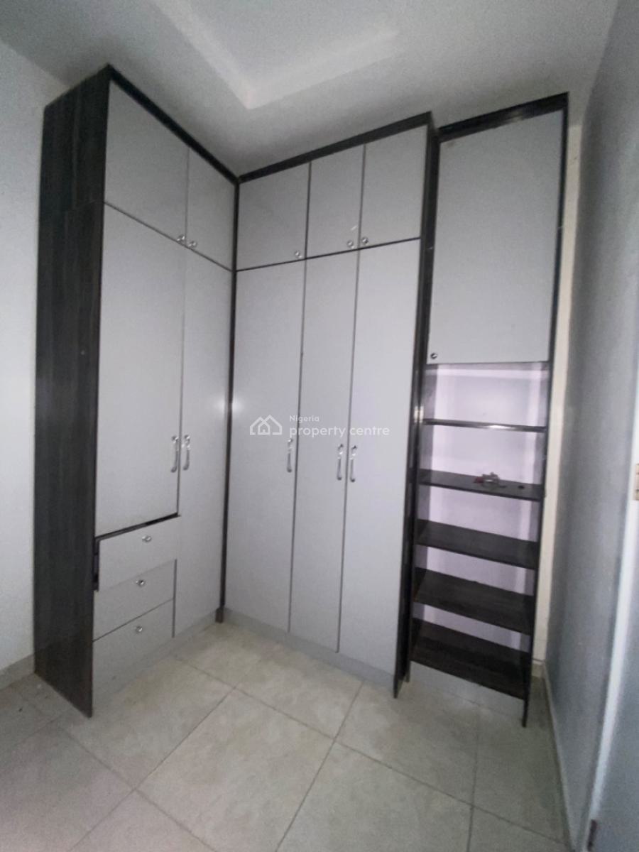 Newly Renovated 4 Bedrooms Semi Detached Duplex with Bq, Ikota Lekki, Ikota, Lekki, Lagos, Semi-detached Duplex for Rent