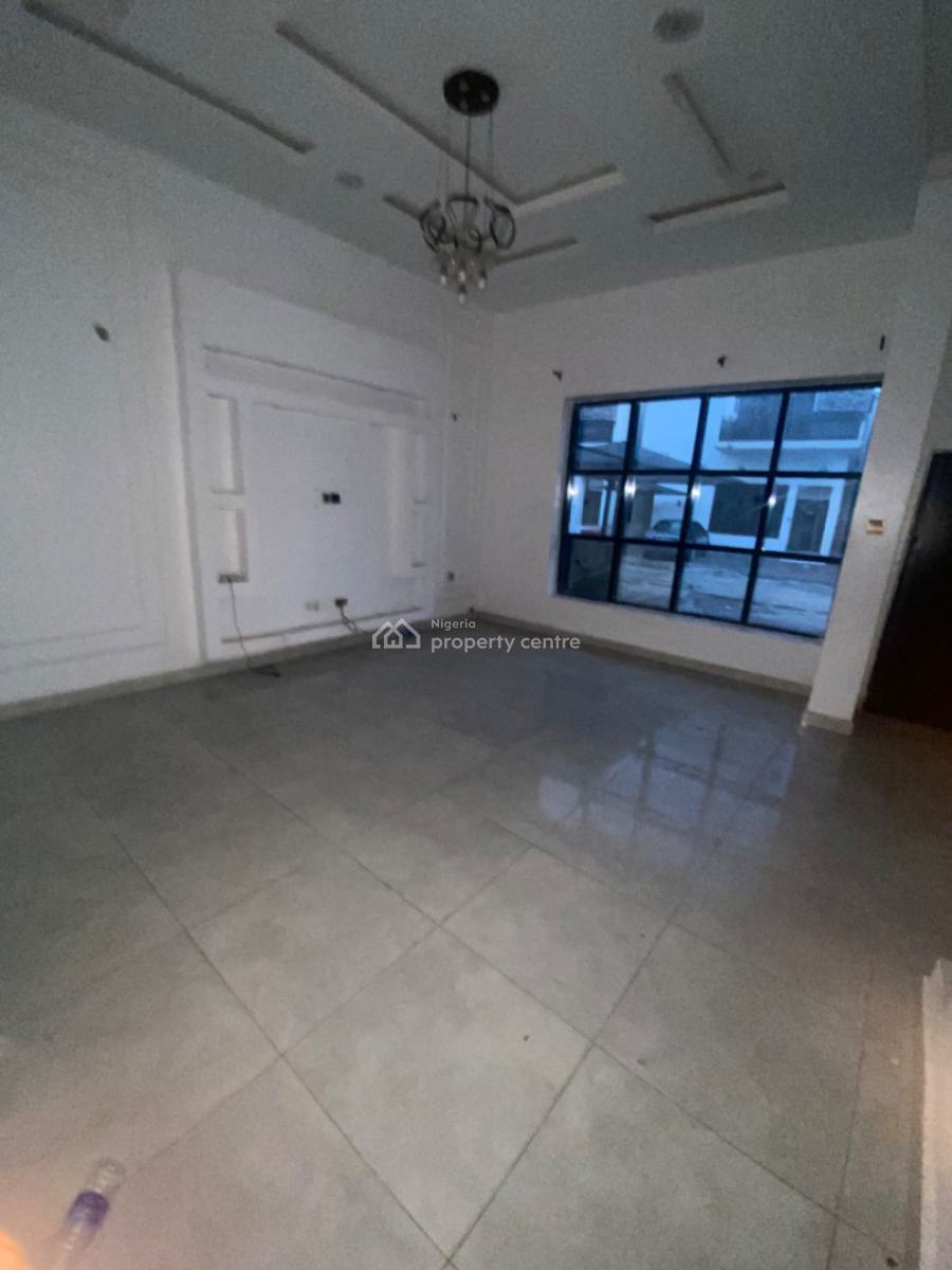 Newly Renovated 4 Bedrooms Semi Detached Duplex with Bq, Ikota Lekki, Ikota, Lekki, Lagos, Semi-detached Duplex for Rent