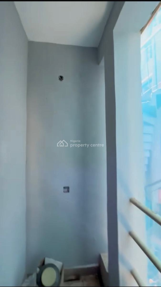 a Standard Spacious Self Contain in a Prime Location, Yaba, Lagos, Self Contain (single Rooms) for Rent
