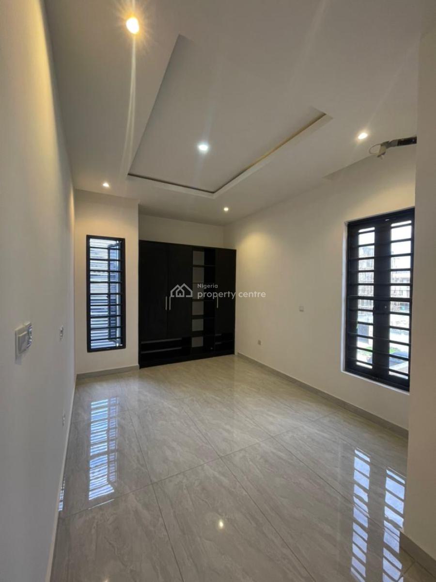 3 Bedroom Apartment with a Bq, Ikate, Lekki, Lagos, Flat / Apartment for Sale