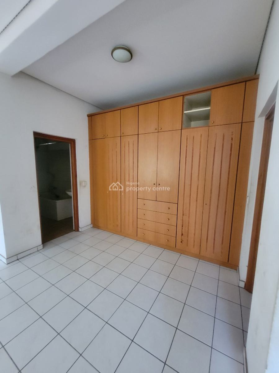 Massive 6 Bedroom Fully Detached Duplex with 6 Bqs on a 2000sqm Land, Jabi, Abuja, Detached Duplex for Rent