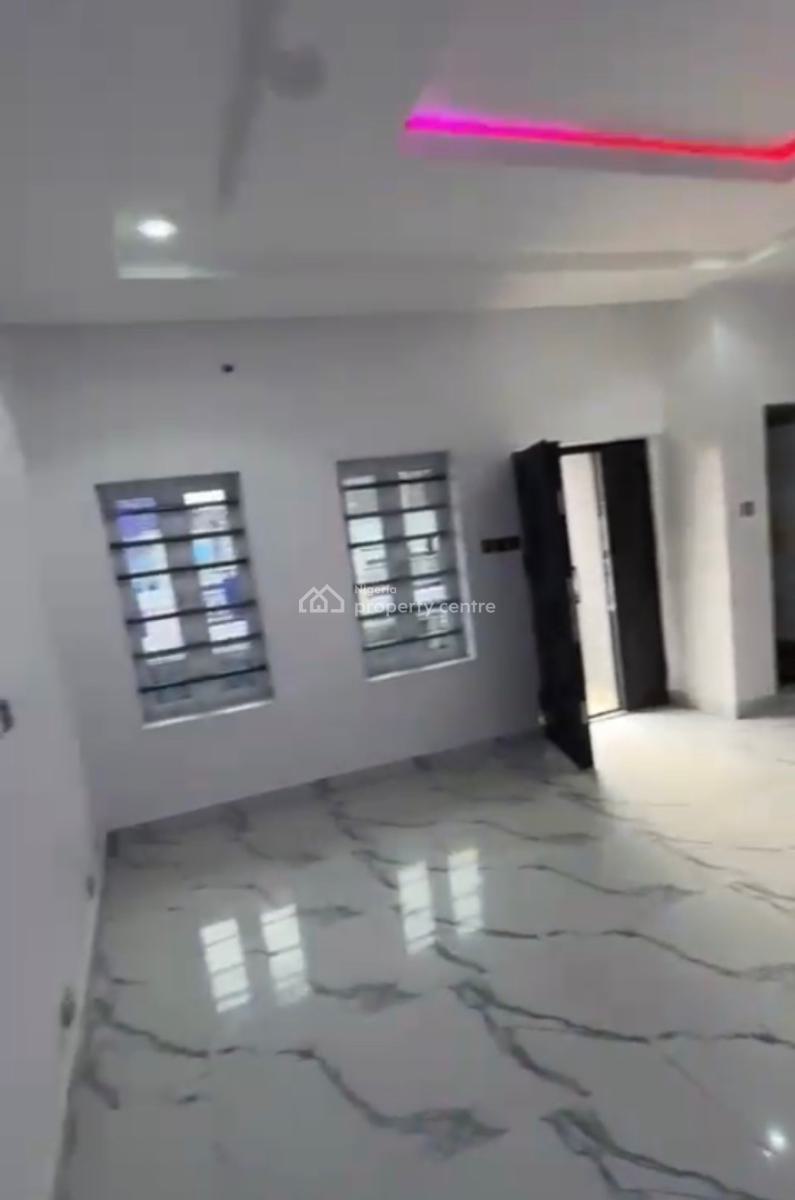 Luxury 3bedroom En-suite Bungalow + 1bedroom Bq, Gwarimpa Extension in an Estate, Gwarinpa, Abuja, Detached Bungalow for Sale