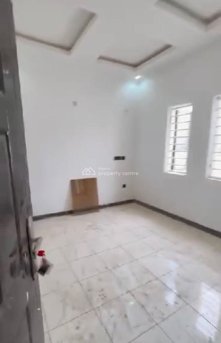 Luxurious New 4bedroom En-suite Bungalow +2units Bq, Gwarimpa Extension in an Estate, Gwarinpa, Abuja, Detached Bungalow for Sale