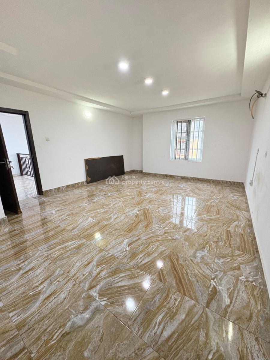 Master Room Shared Apartment with Open Plan Kitchen, Mobil Road Ajah, Ajah, Lagos, House for Rent