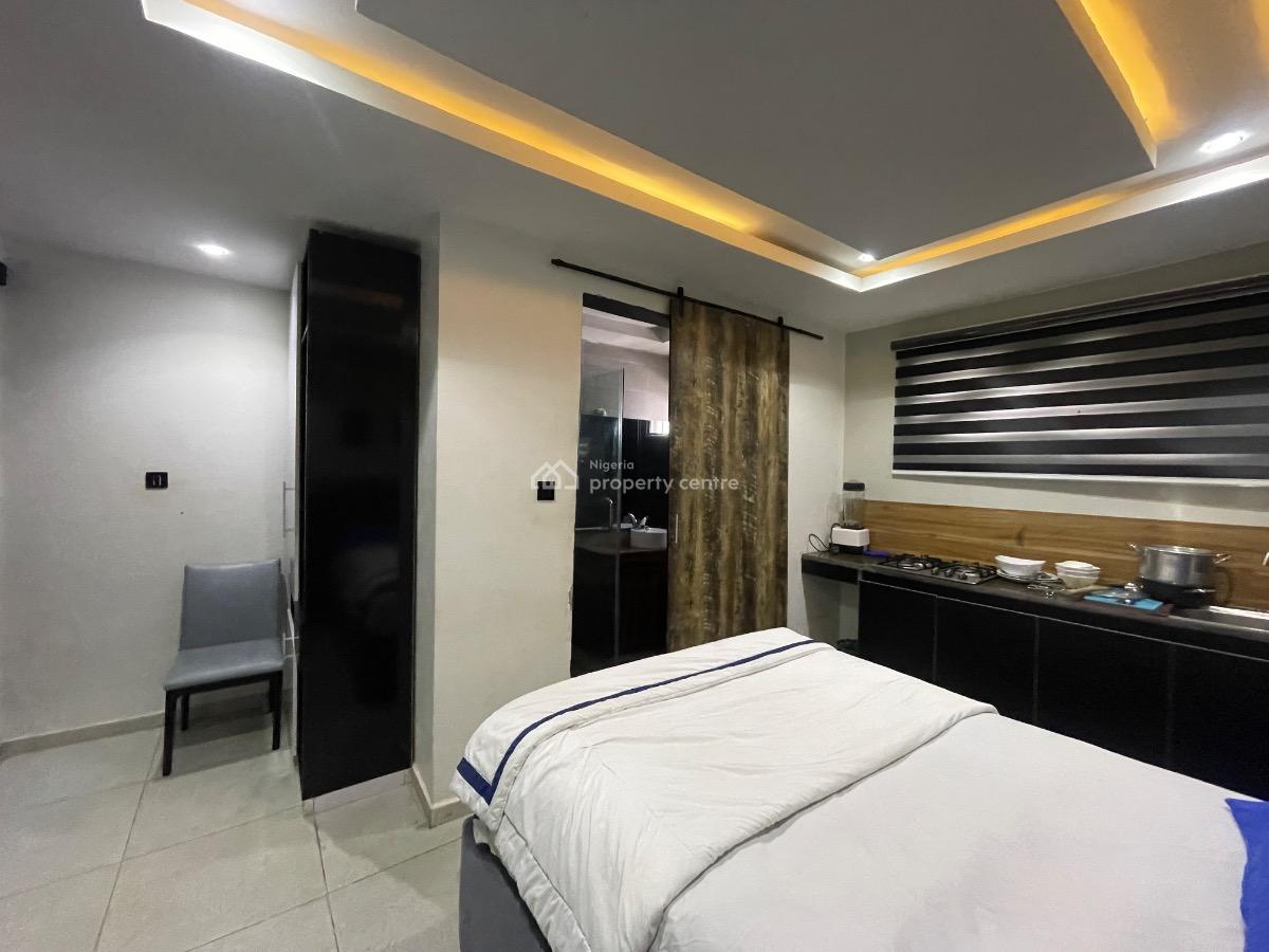 Exclusive Weekly Stay, Chevron, Lekki, Lagos, Self Contain (single Rooms) Short Let