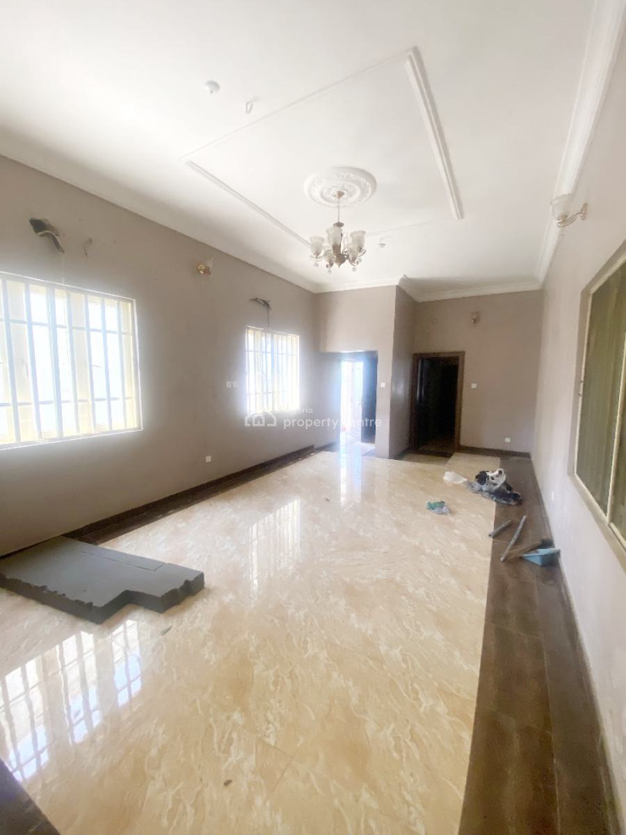 Luxury 4 Bedroom Semi Detached Duplex with Bq, Gra Phase 1, Magodo, Lagos, Semi-detached Duplex for Rent