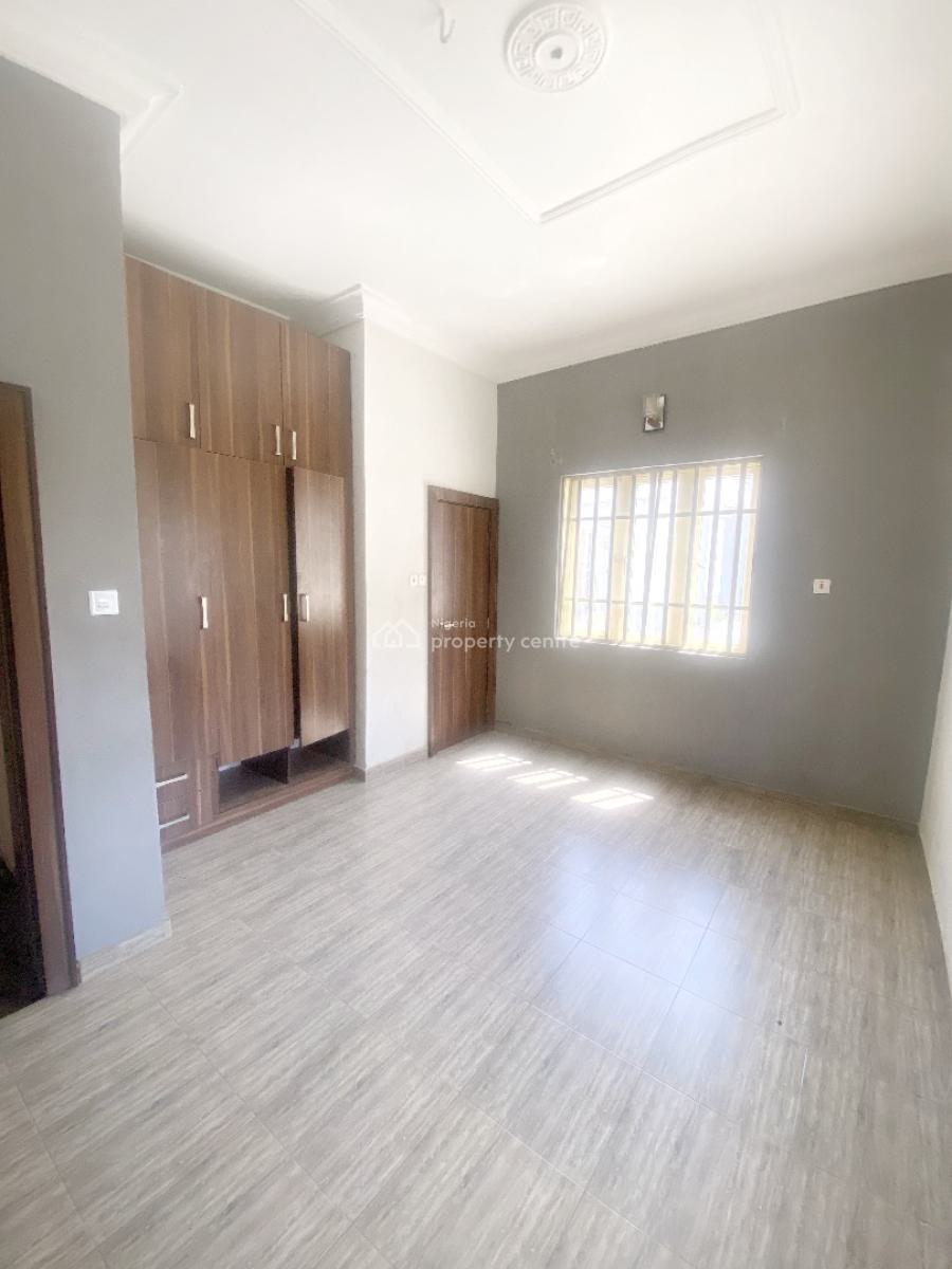 Luxury 4 Bedroom Semi Detached Duplex with Bq, Gra Phase 1, Magodo, Lagos, Semi-detached Duplex for Rent