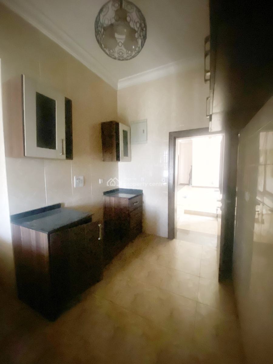 Luxury 4 Bedroom Semi Detached Duplex with Bq, Gra Phase 1, Magodo, Lagos, Semi-detached Duplex for Rent