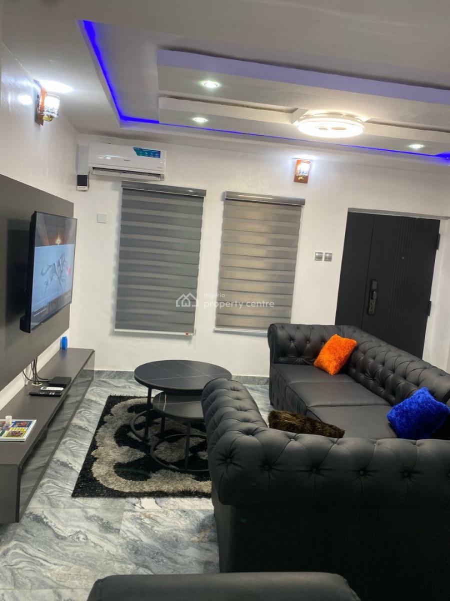 Comfy and Cozy Two Bedroom, Egbeda, Alimosho, Lagos, Flat / Apartment Short Let