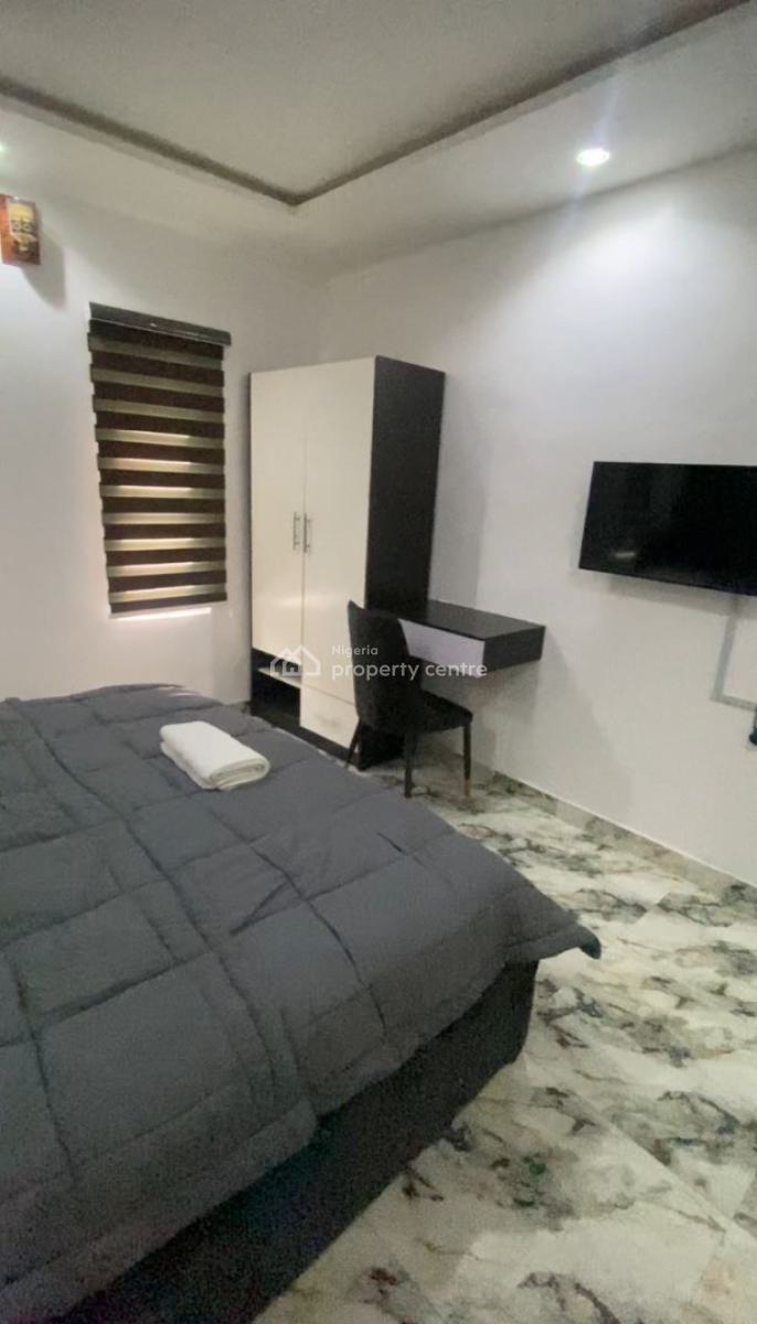 Comfy and Cozy Two Bedroom, Egbeda, Alimosho, Lagos, Flat / Apartment Short Let