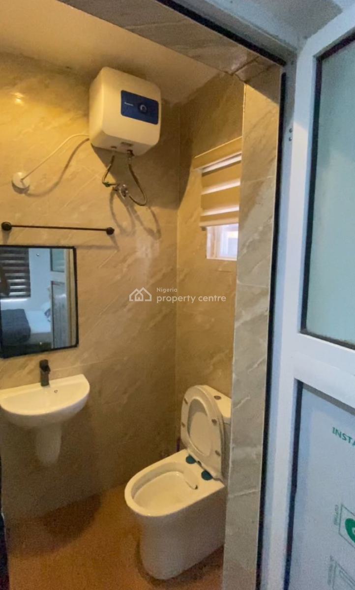 Comfy and Cozy Two Bedroom, Egbeda, Alimosho, Lagos, Flat / Apartment Short Let