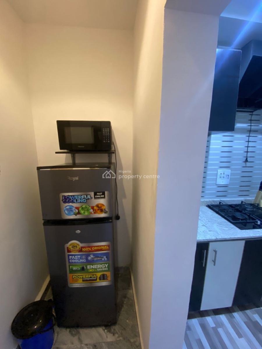 Comfy and Cozy Two Bedroom, Egbeda, Alimosho, Lagos, Flat / Apartment Short Let