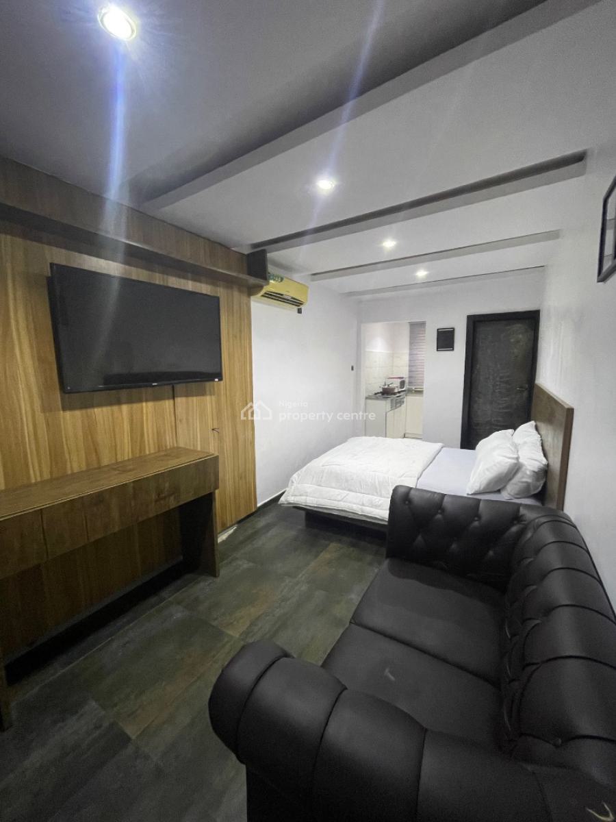 Running and Functionings 13 Bedroom Fully Furnished Apartment Avails, Chevron Lekki, Lekki, Lagos, Detached Duplex for Rent