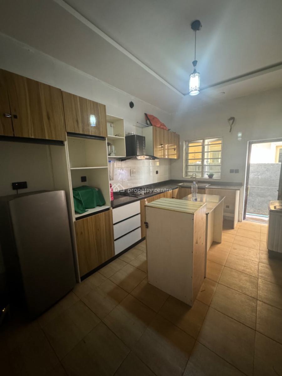Self-contained, Chevy View Estate, Lekki, Lagos, Self Contain (single Rooms) for Rent