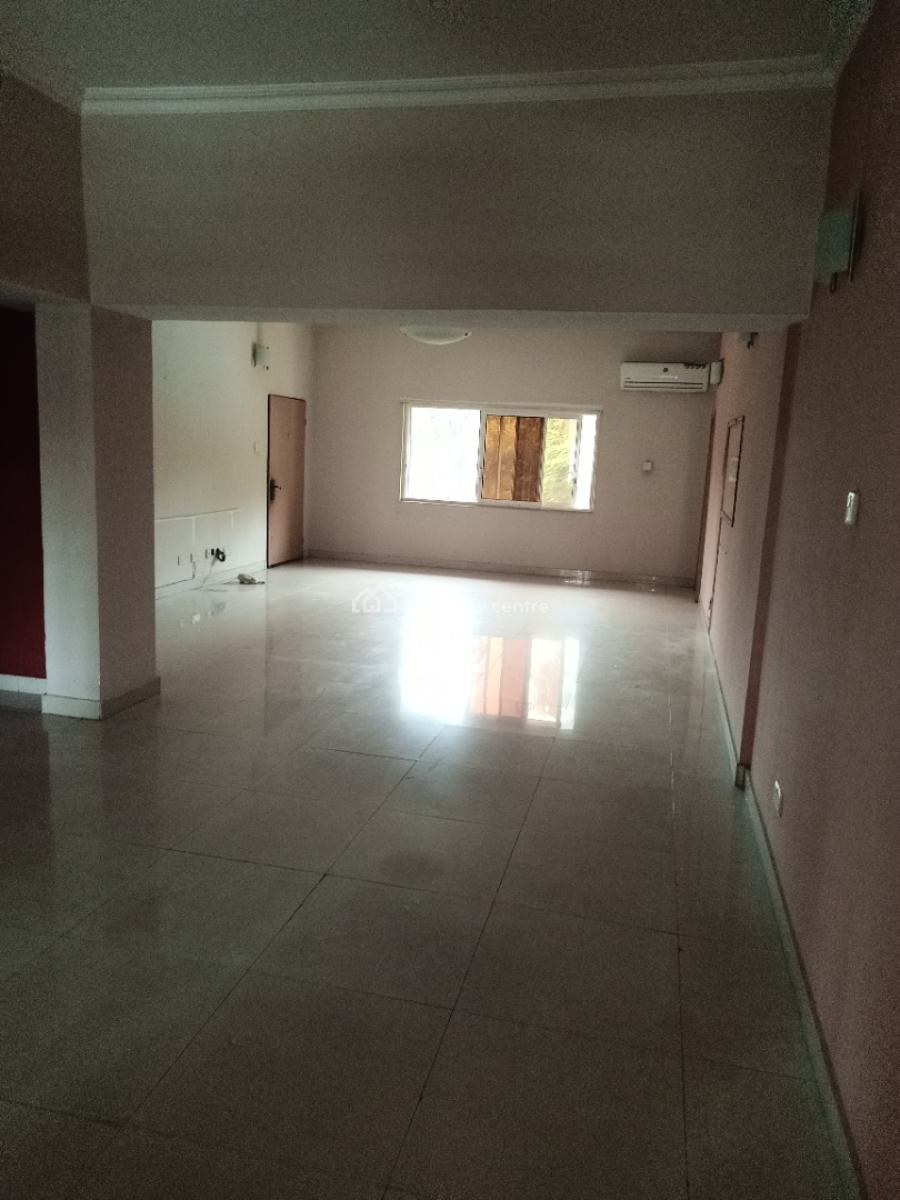Serviced Three 3 Bedroom with Bq 24hrs Light Pool & Gym, Off Gerard Rd, Old Ikoyi, Ikoyi, Lagos, Flat / Apartment for Rent