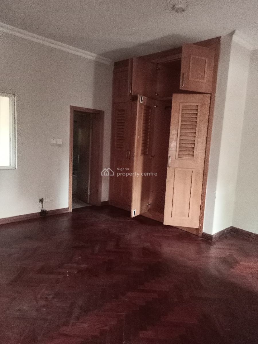 Serviced Three 3 Bedroom with Bq 24hrs Light Pool & Gym, Off Gerard Rd, Old Ikoyi, Ikoyi, Lagos, Flat / Apartment for Rent