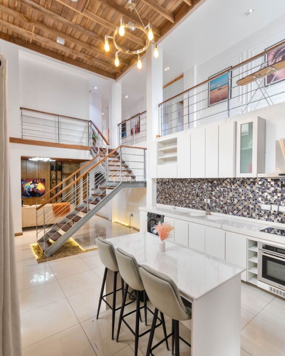 Luxury 2 Bedroom Apartment, Admiralty Way, Lekki Phase 1, Lekki, Lagos, Flat / Apartment Short Let