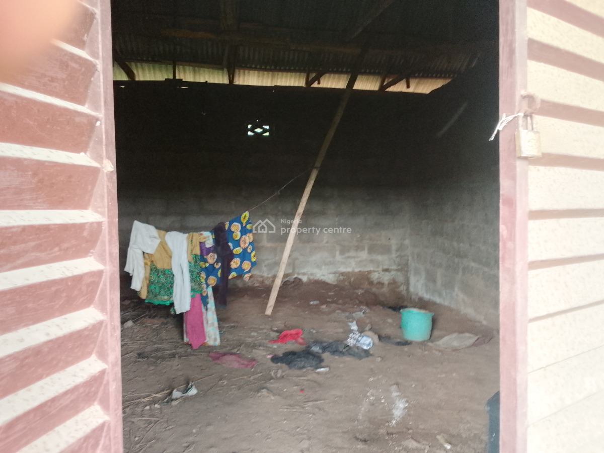 4 Plots of Land Along The Express Road, Akinhan, Abeokuta South, Ogun, Commercial Land for Sale