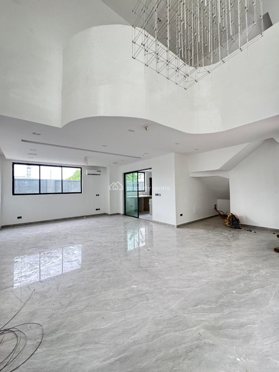 Excellent 5 Bedroom Triplex in a Sere Environment, Ikoyi, Lagos, House for Sale