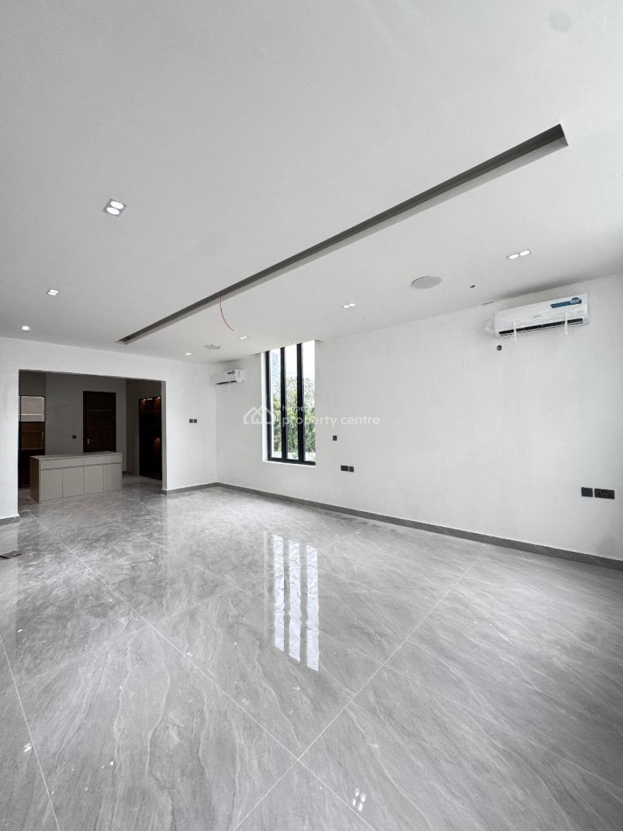 Excellent 5 Bedroom Triplex in a Sere Environment, Ikoyi, Lagos, House for Sale