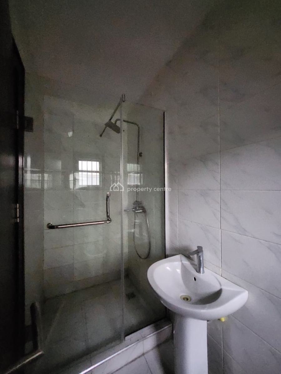 a Luxury Built 3 Bedroom Apartment, Lekki, Lagos, Flat / Apartment for Rent