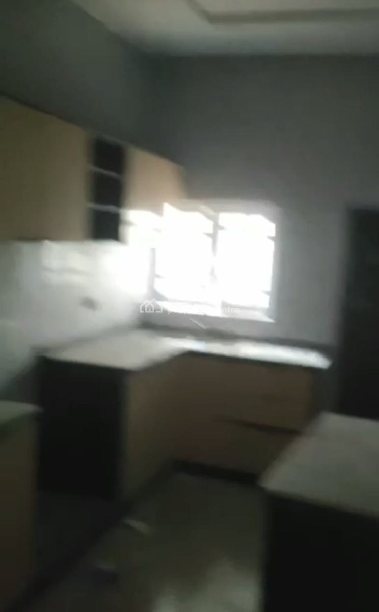Newly Built Modern 2 Bedroom Bungalow., Lugbe District, Abuja, Flat / Apartment for Rent