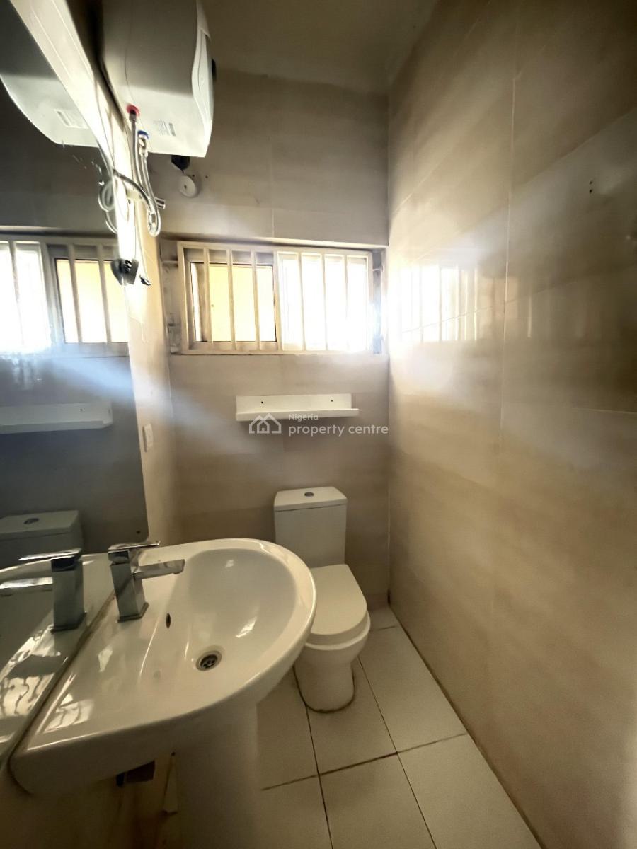 3 Bedroom Penthouse, Cadogan Place Estate, Osapa, Lekki, Lagos, Flat / Apartment for Rent