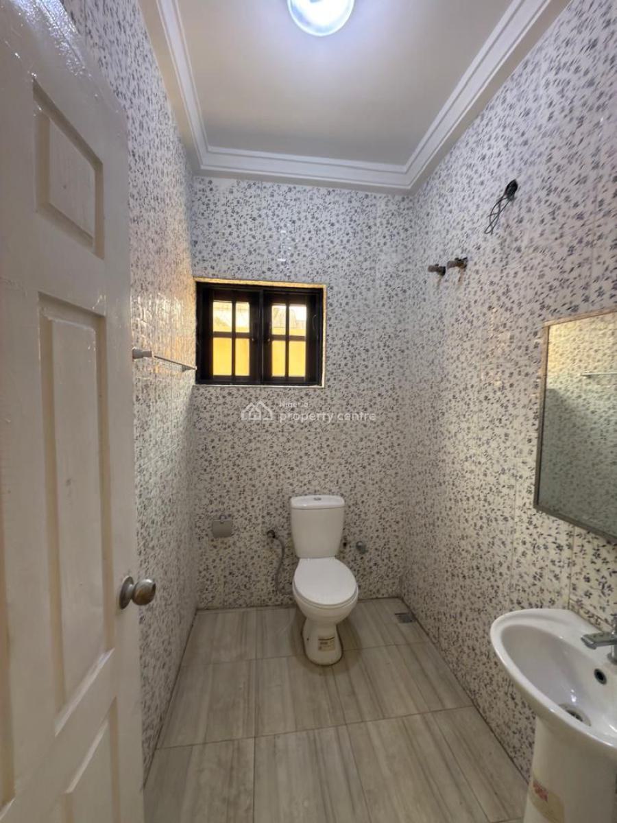 Spacious 8 Bedroom, Lekki Phase 1, Lekki, Lagos, Detached Duplex for Rent