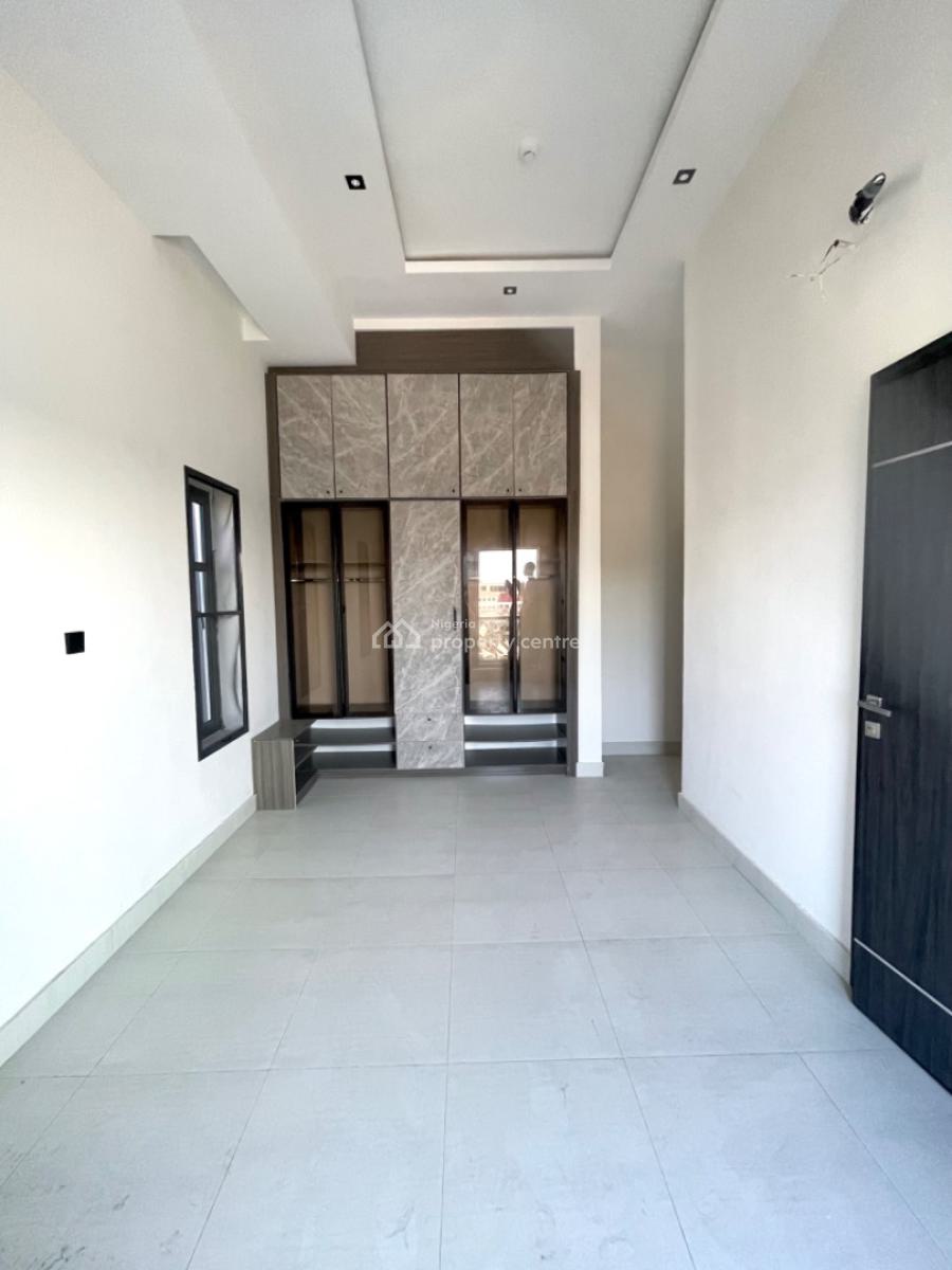 3 Bedroom Apartment with Bq, Freedom Way, Ikate, Lekki, Lagos, Flat / Apartment for Sale